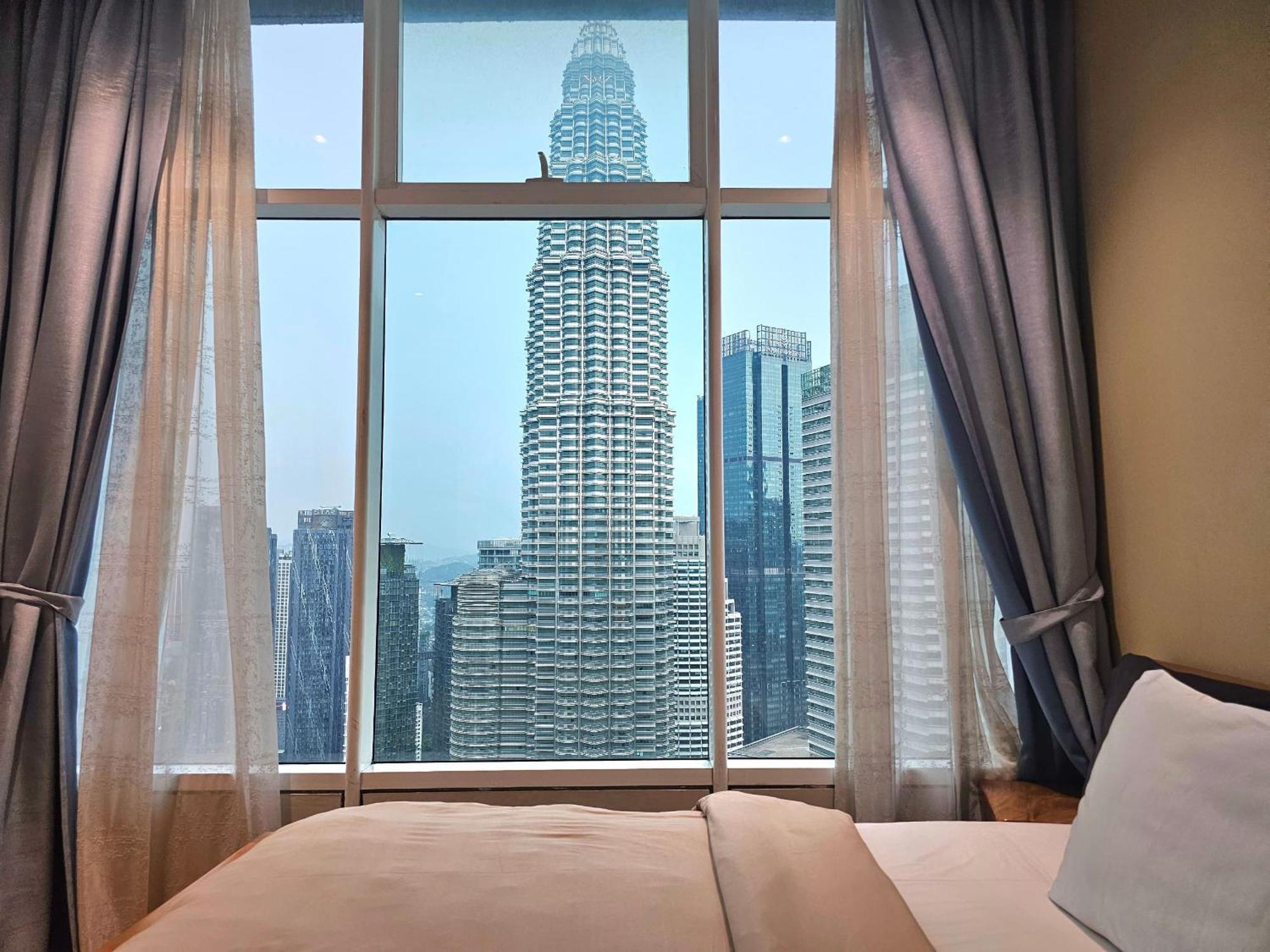 Sky Suites Klcc Jalan P Ramlee Kuala Lumpur Exterior photo