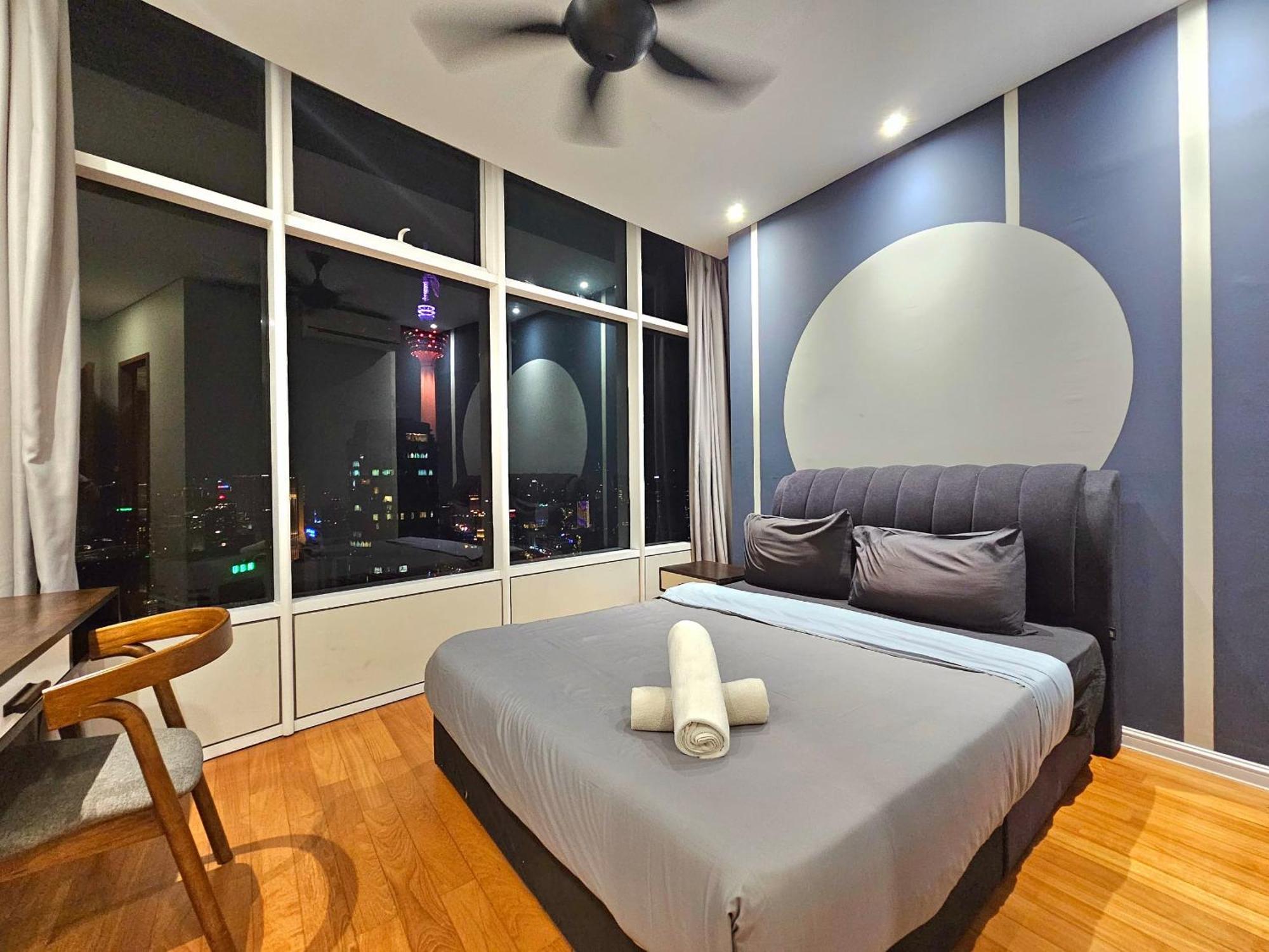 Sky Suites Klcc Jalan P Ramlee Kuala Lumpur Exterior photo